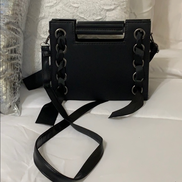 🆕 • LAST ONE •JINGPINPIJU || crossbody bag - Picture 3 of 12